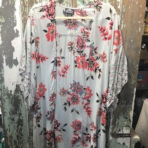 Floral kimono/duster